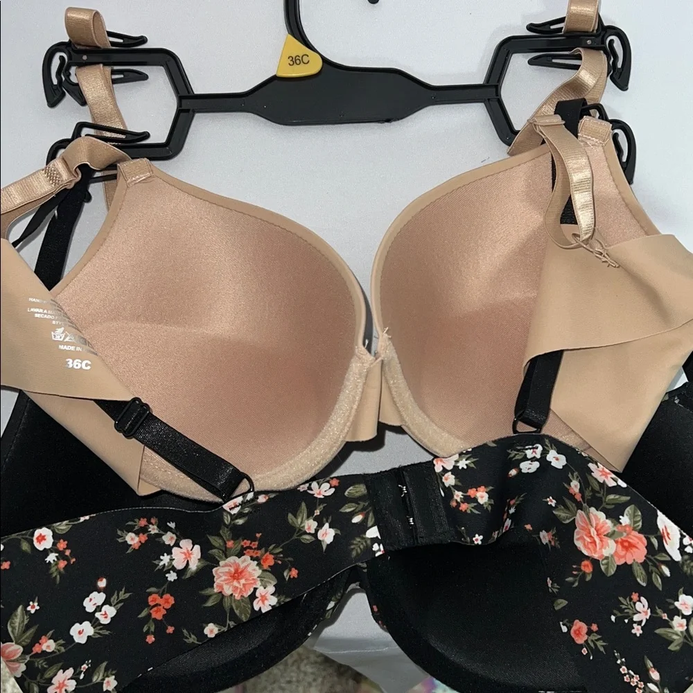 Rene Rofe Black and Cream Floral Bra - Picture 3 of 4